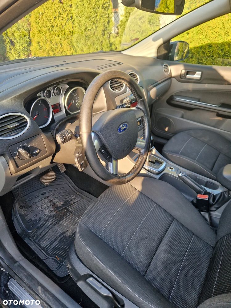 Ford Focus 2.0 TDCi Ghia DPF - 3