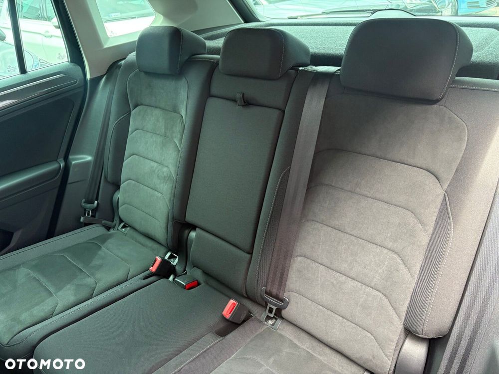 Volkswagen Tiguan - 14