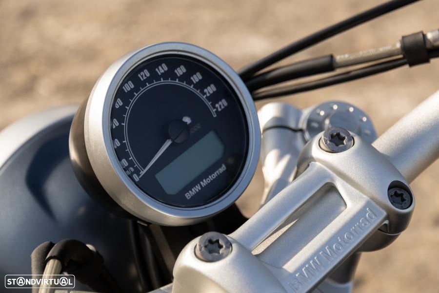 BMW R nineT Scrambler - 11