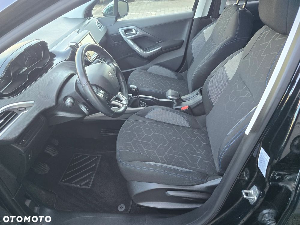 Peugeot 2008 PureTech 82 Style - 6
