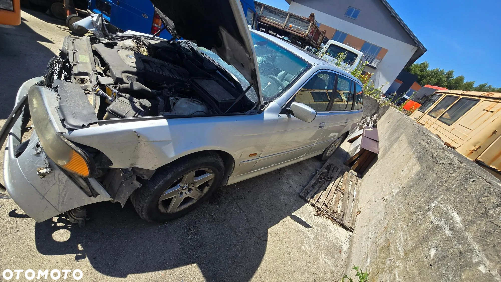 BMW Seria 5 - 16