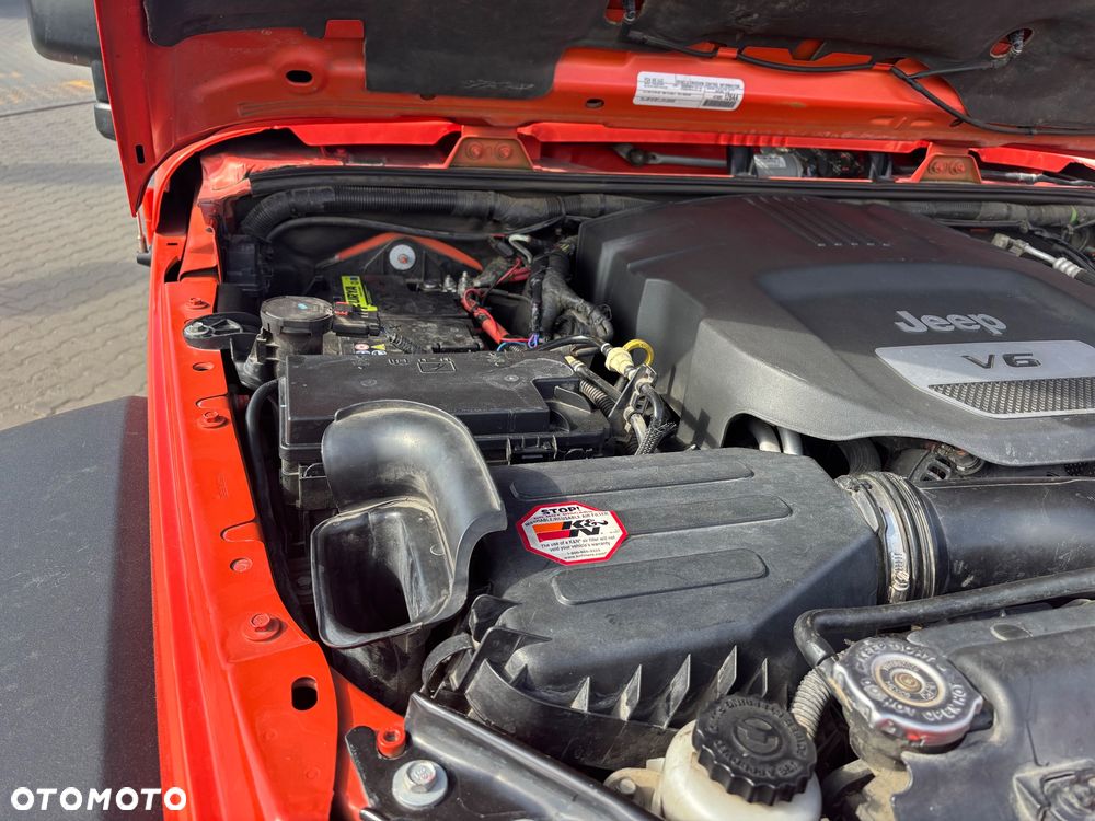 Jeep Wrangler 3.6 Unlim Rubicon X - 18