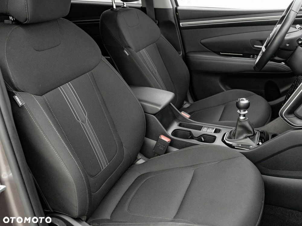 Hyundai Tucson 1.6 T-GDi Executive 2WD - 31