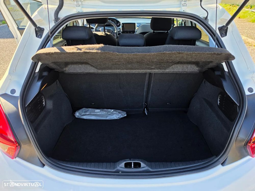 Peugeot 208 1.2 PureTech Style - 7