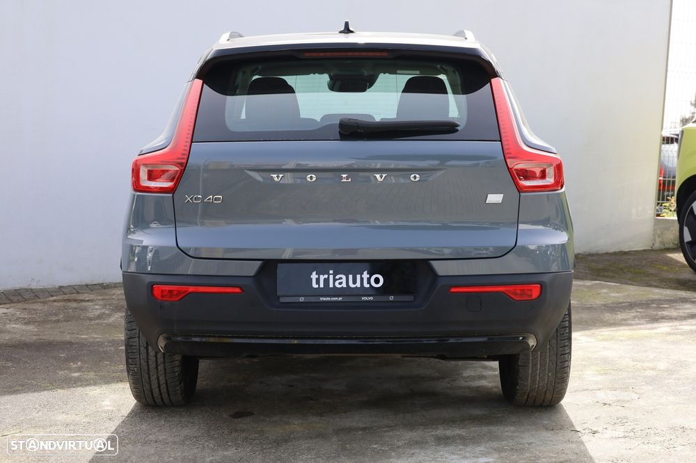 Volvo XC 40 1.5 T5 PHEV R-Design Expression - 3