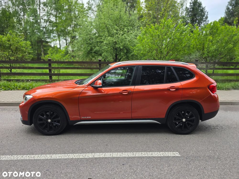 BMW X1 xDrive28i Sport Line - 18