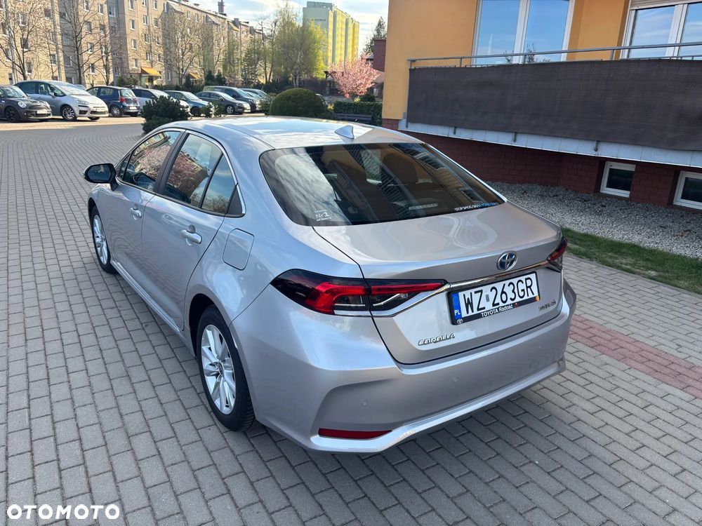 Toyota Corolla 1.8 Hybrid Comfort - 11