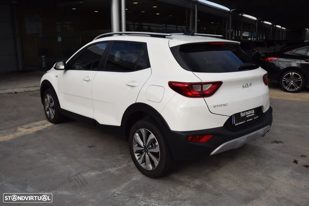 Kia Stonic 1.2 MPi Dynamic - 5