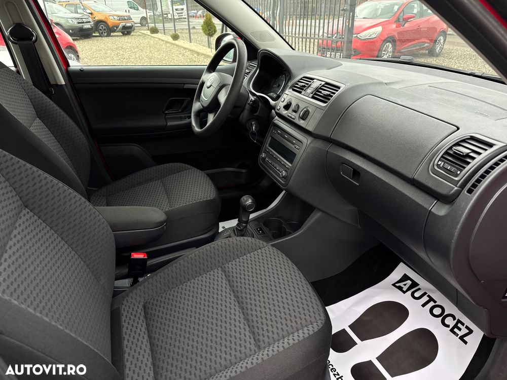 Skoda Fabia 1.2 TSI Ambiente DSG - 14