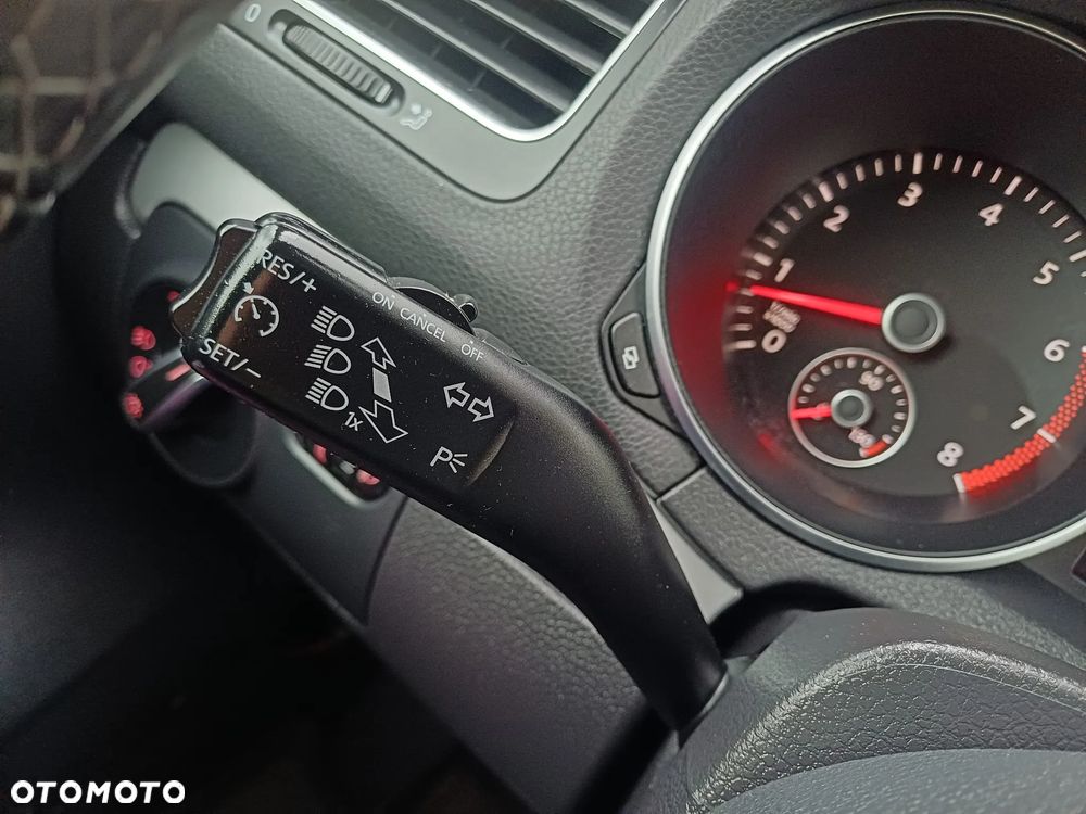 Volkswagen Golf 1.2 TSI Team - 33