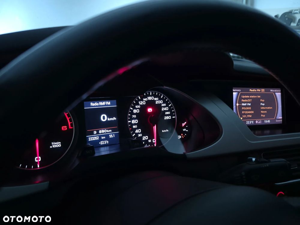 Audi A4 Limousine 2.0 TDI DPF Ambiente - 16