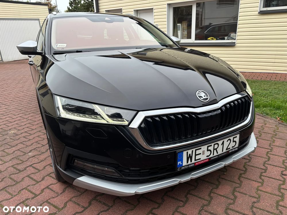 Skoda Octavia 1.5 TSI ACT Scout - 2