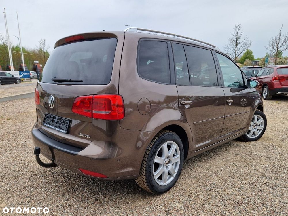 Volkswagen Touran 2.0 TDI DPF DSG Life - 2