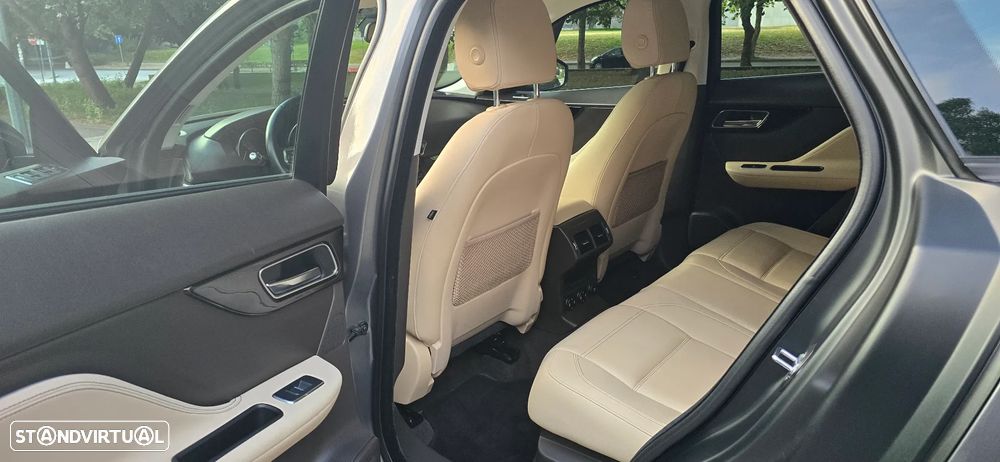 Jaguar F-Pace 2.0 i4D Prestige AWD Aut. - 18
