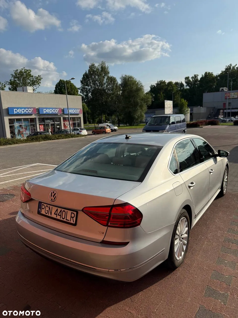 Volkswagen Passat 1.8 TSI BMT Highline DSG - 9