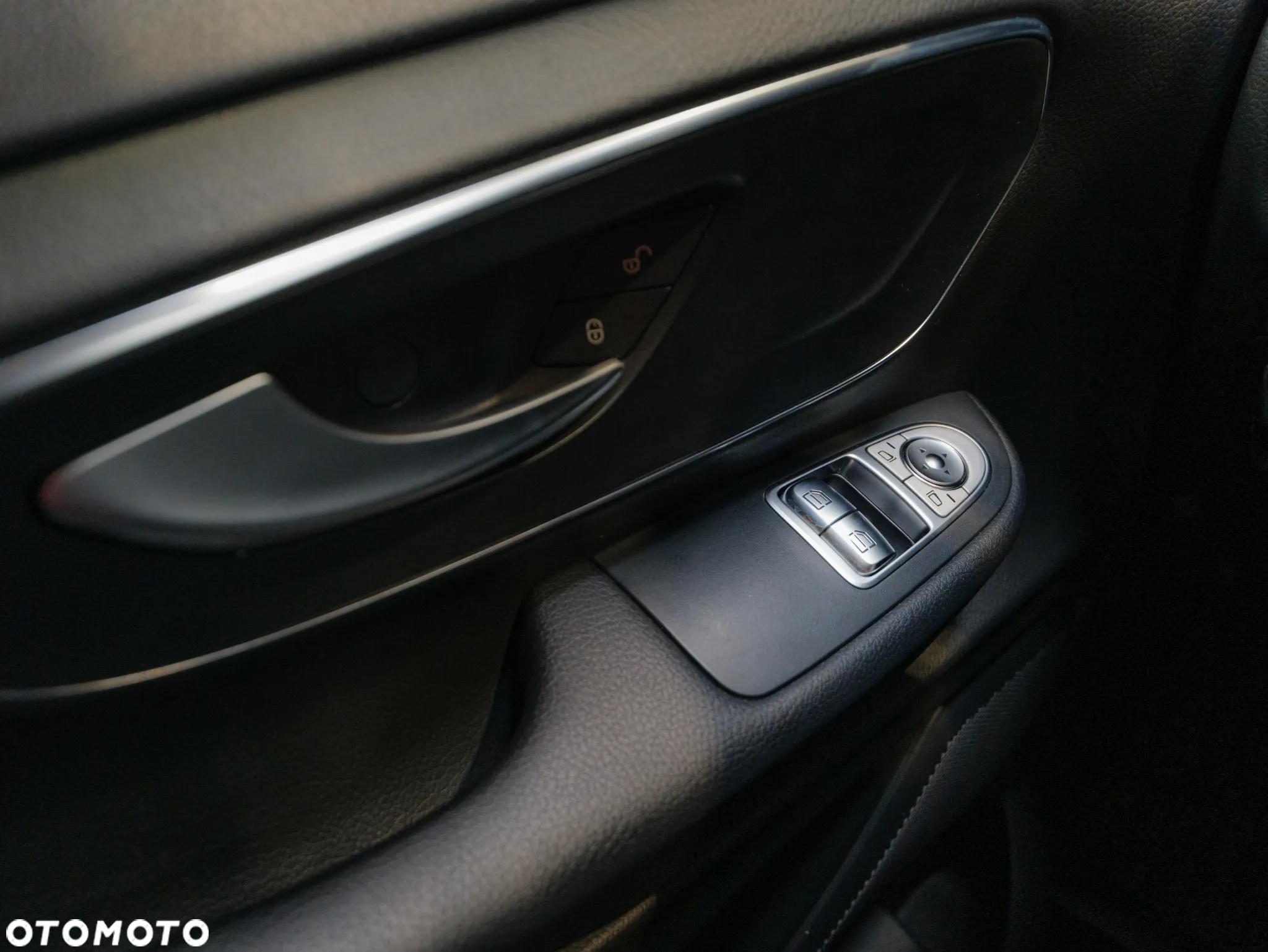 Mercedes-Benz Klasa V 250 d 9G-Tronic (d³ugi) - 38