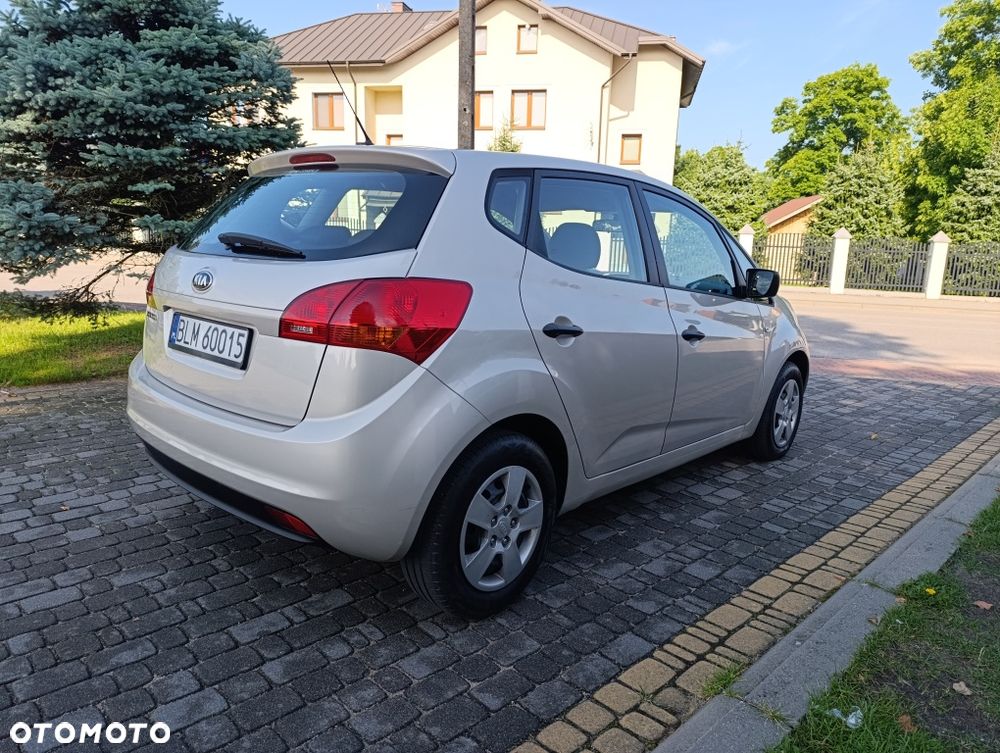 Kia Venga - 3