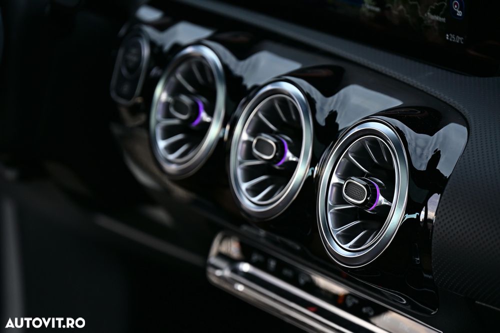 Mercedes-Benz CLA 250 4Matic 8G-DCT Edition AMG Line - 23