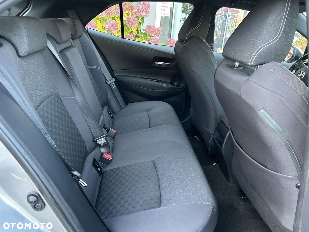 Toyota Corolla 1.8 Hybrid Comfort - 22