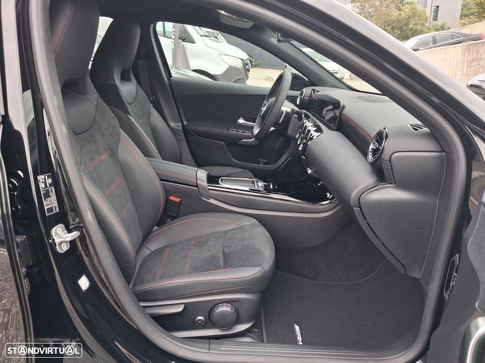 Mercedes-Benz A 180 - 13