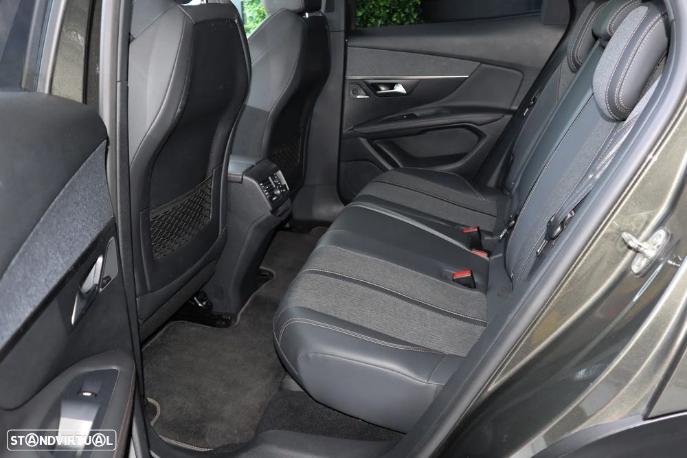 Peugeot 3008 PureTech 130 Stop & Start Allure - 8