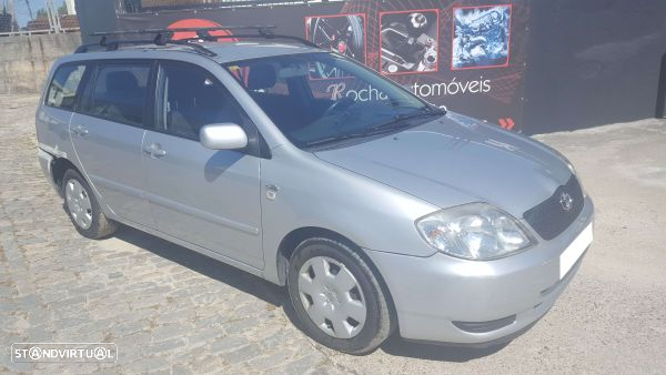 Para Peças Toyota Corolla Três Volumes (_E12_) - 2