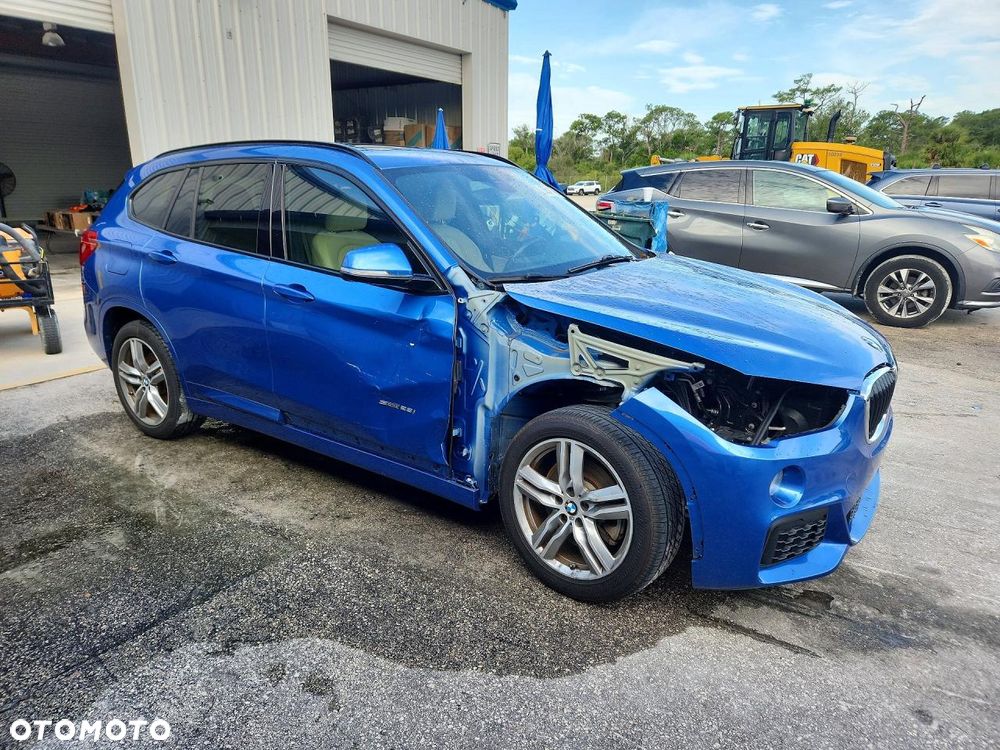 BMW X1 - 3