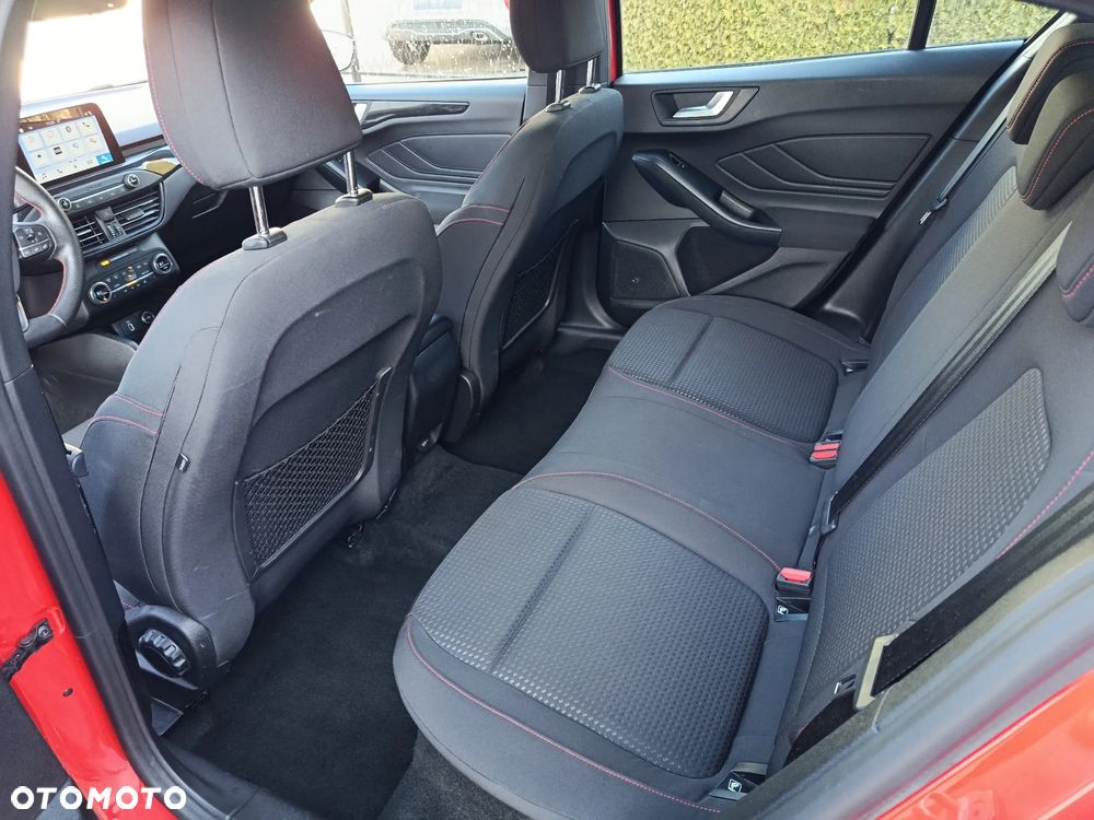 Ford Focus 1.5 EcoBoost STart-Stopp-System ST-Line - 6