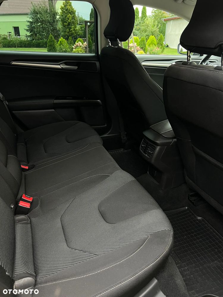 Ford Mondeo 2.0 EcoBlue Titanium - 12