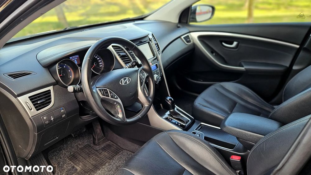 Hyundai i30 1.6 CRDi Automatik Trend - 5