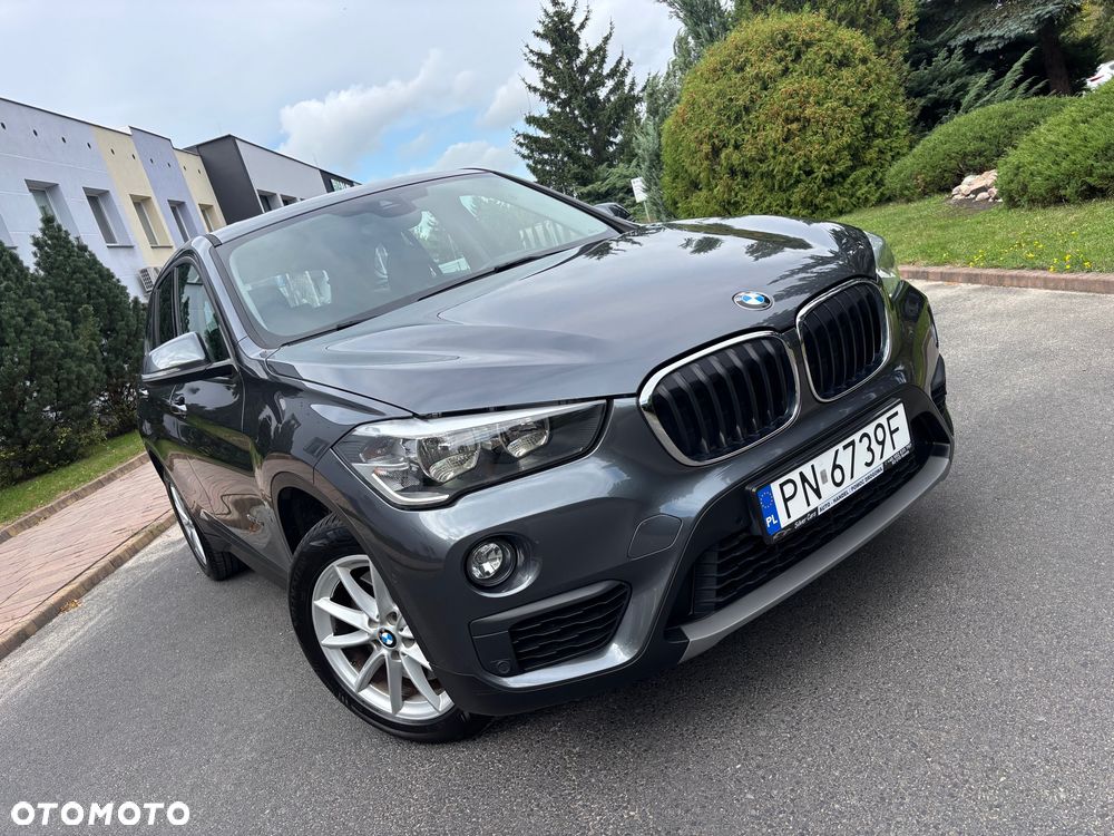 BMW X1 xDrive20i - 1
