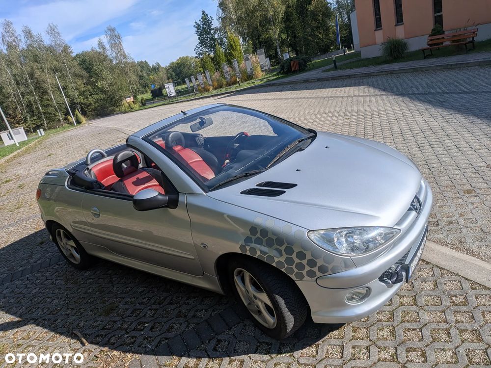 Peugeot 206 CC - 2