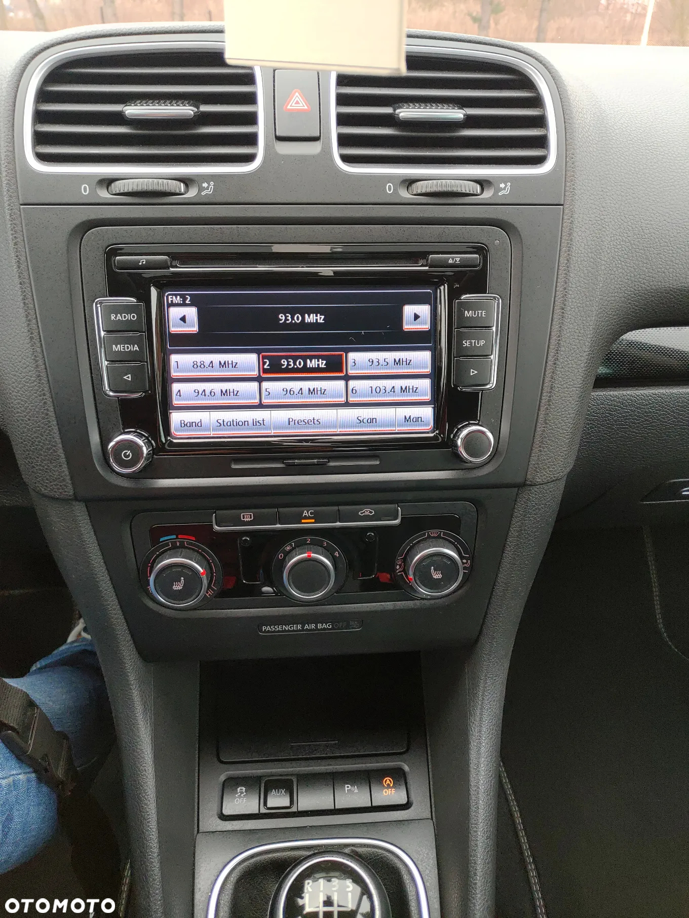 Volkswagen Golf 1.6 TDI DPF BlueMotion Technology Comfortline - 17