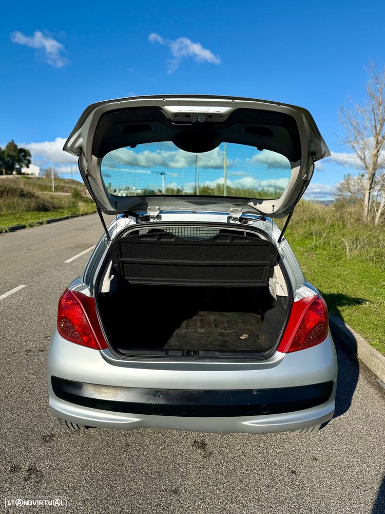 Peugeot 207 1.6 HDi Sport - 8