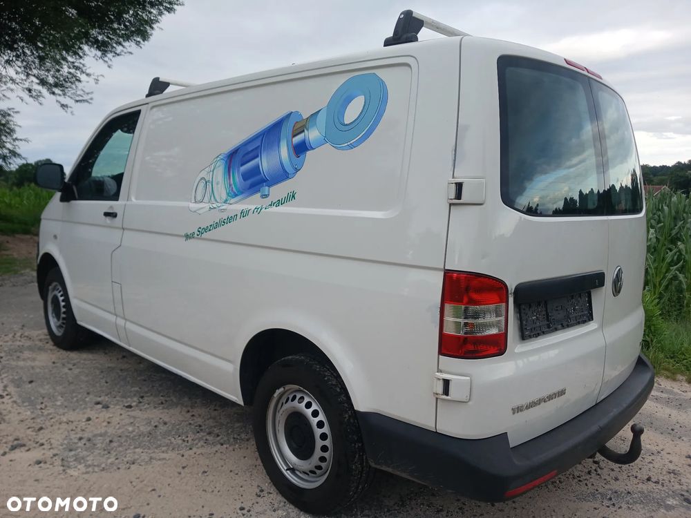 Volkswagen Transporter - 5