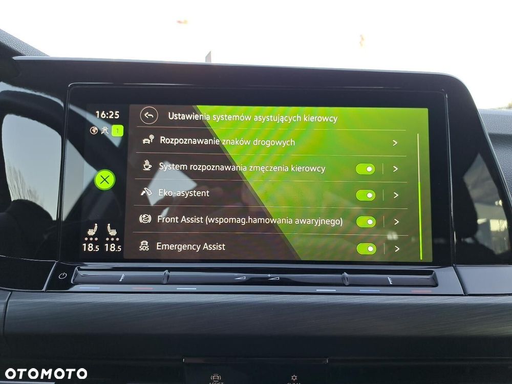 Volkswagen Golf VIII 2.0 TDI Style DSG - 27