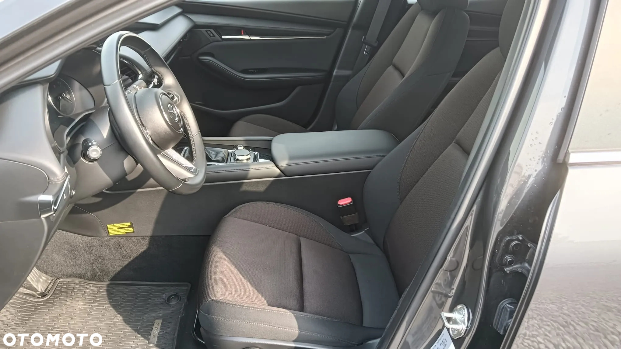 Mazda 3 - 23