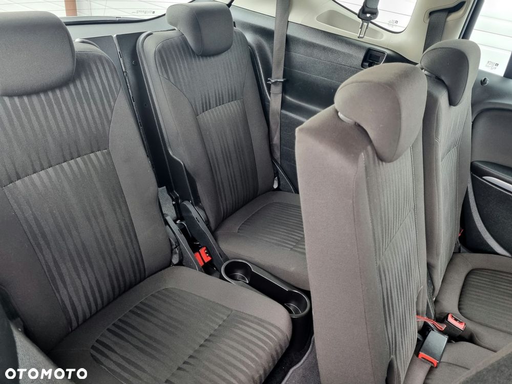 Opel Zafira 2.0 CDTI Enjoy - 22