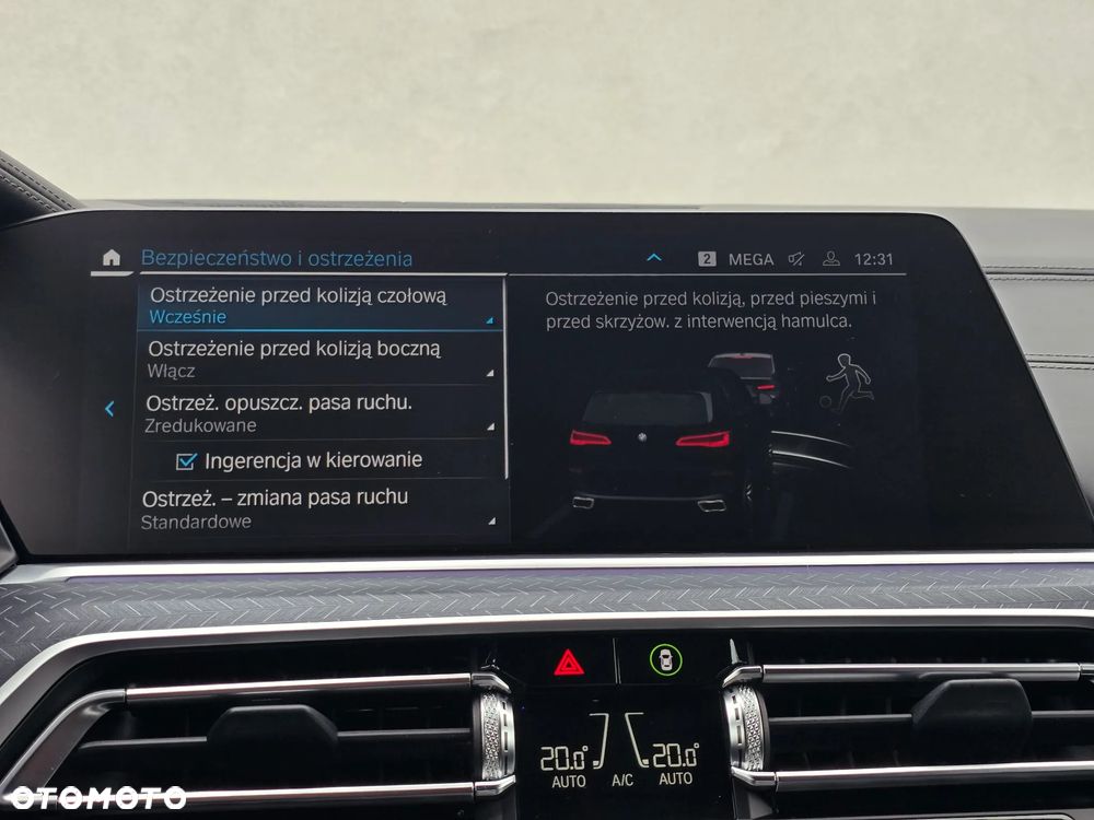 BMW X5 xDrive45e - 34