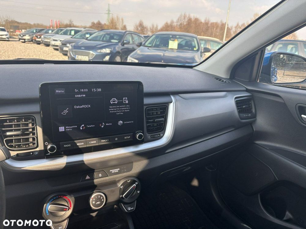 Kia Stonic - 25
