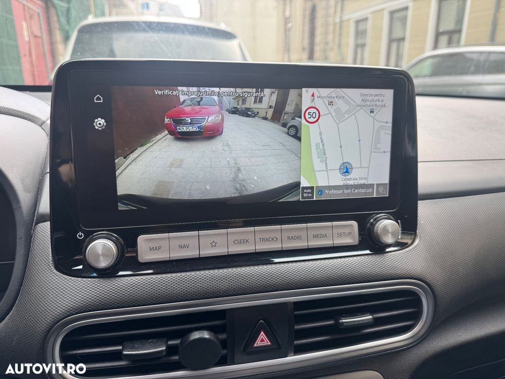 Hyundai KONA 204CP Luxury - 7