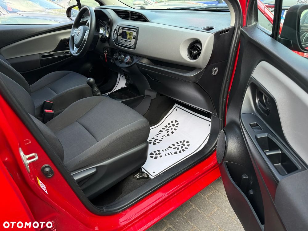 Toyota Yaris 1.0 Active EU6 - 14