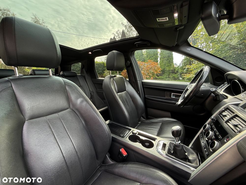 Land Rover Discovery Sport D150 FWD - 19
