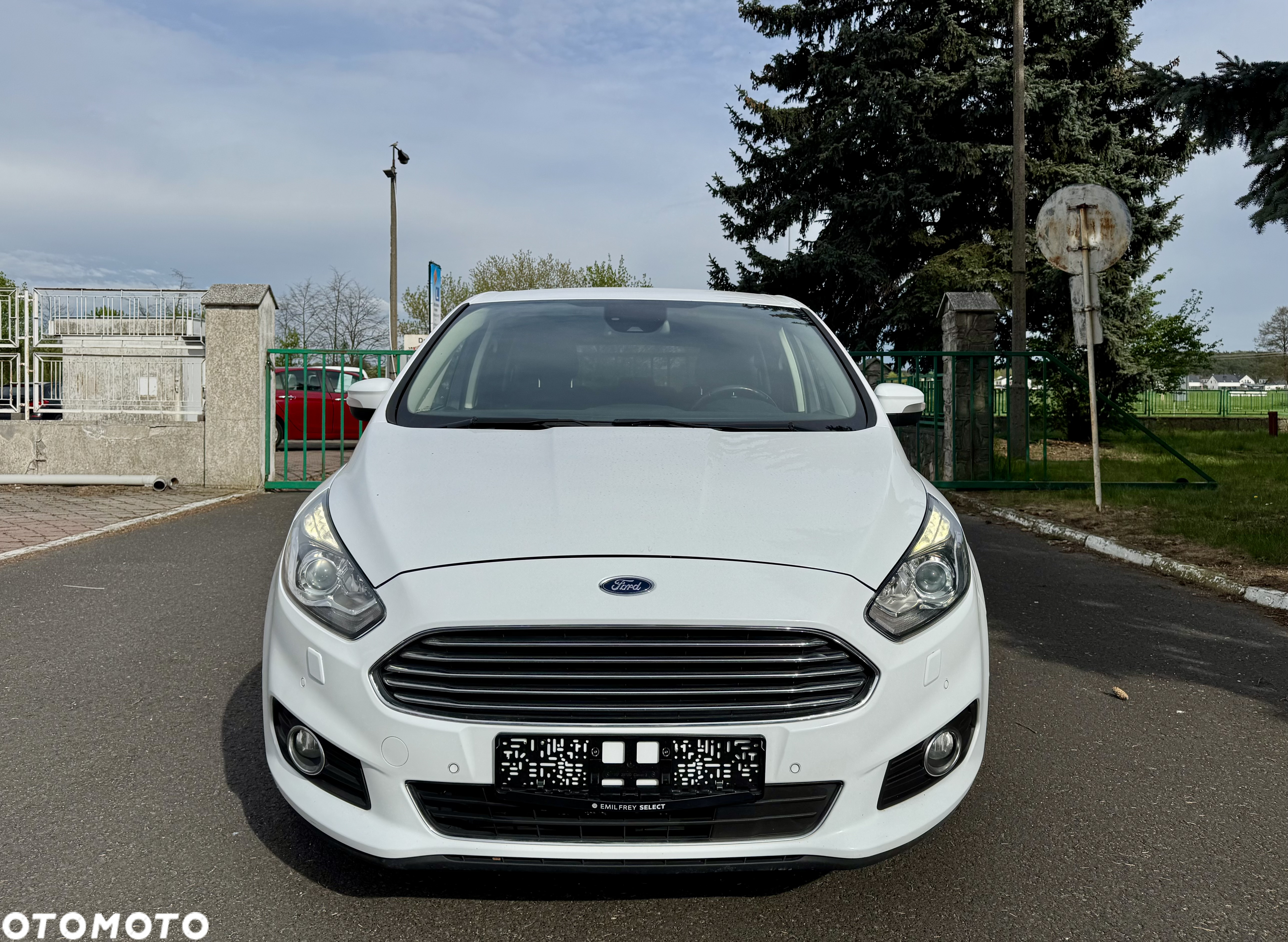 Ford S-Max - 9