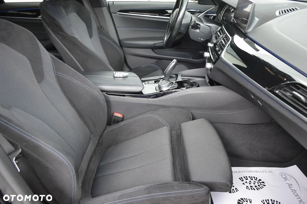 BMW Seria 5 530i xDrive M Sport Edition - 27