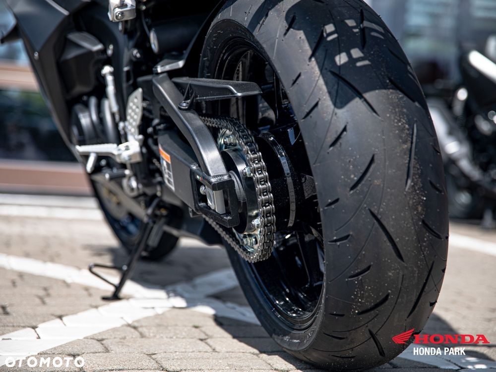 Honda CBR - 28