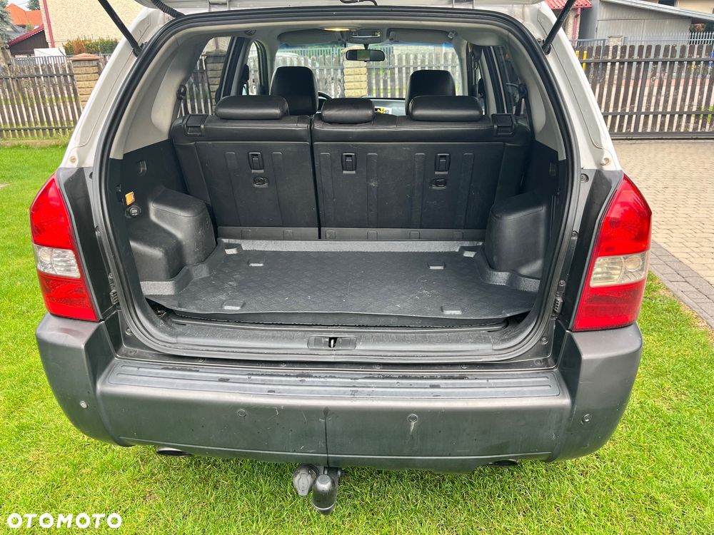 Hyundai Tucson 2.0 CRDi VGT 2WD Automatik GLS - 7