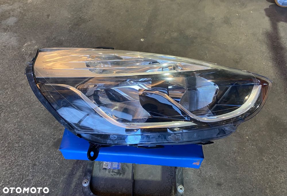 RENAULT CLIO 4 IV LAMPA PRZEDNIA PRAWA REFLEKTOR PRAWY PRZÓD EUROPA 260102796R Wwa - 1