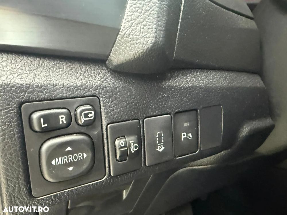 Toyota Auris - 28