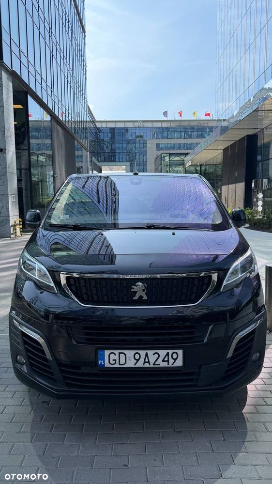 Peugeot Traveller - 4